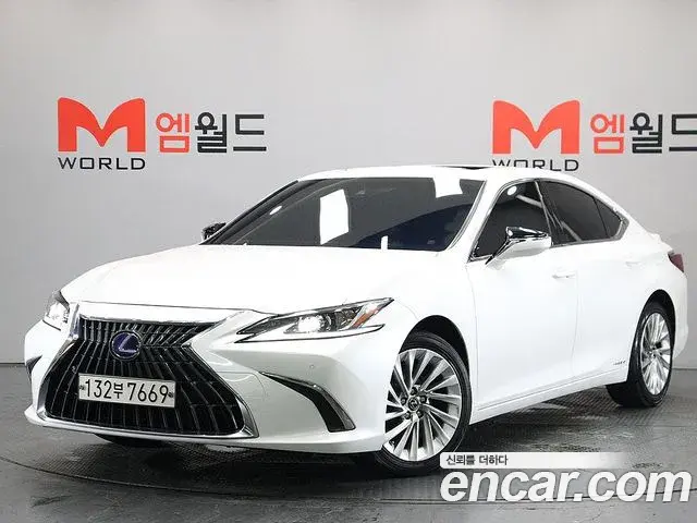 Lexus ES300h 2022 — Şəkil 6/20