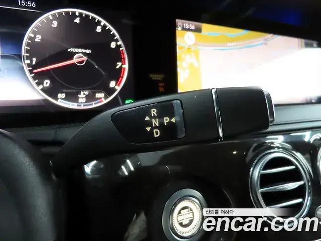 Mercedes-Benz S-Class 2018 — Şəkil 16/20