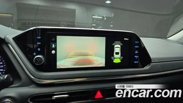 Hyundai Sonata Hybrid 2021 — Şəkil 29/30