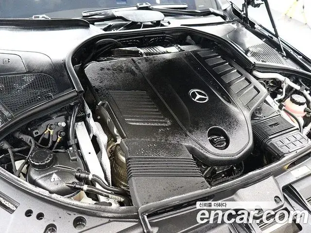 Mercedes-Benz S-Class 2023 — Photo 19/20
