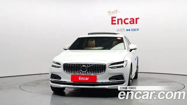 Volvo S90 2021 — Şəkil 31/33