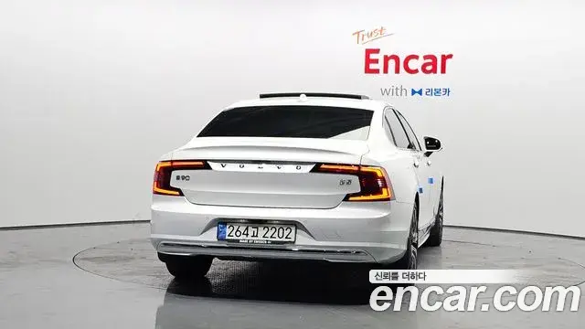 Volvo S90 2021 — Şəkil 1/33
