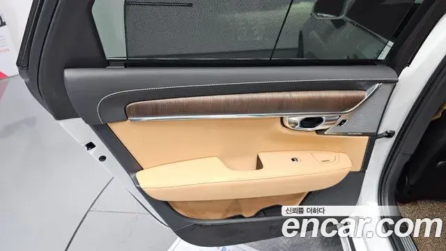 Volvo S90 2021 — Şəkil 10/33