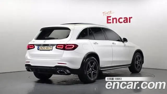 Mercedes-Benz GLC-Class 2022 — Фото 2/20