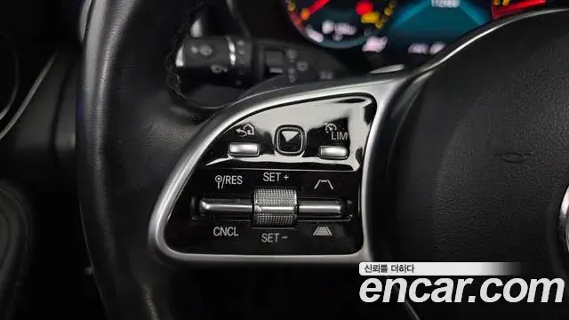 Mercedes-Benz GLC-Class 2022 — Фото 17/20