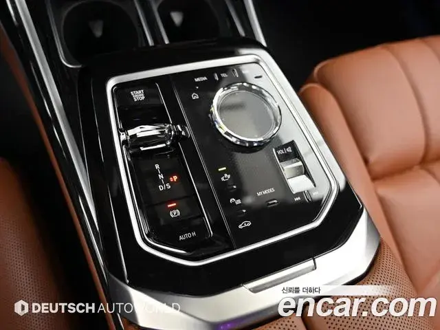 BMW 7 Series 2025 — ფოტო 10/20
