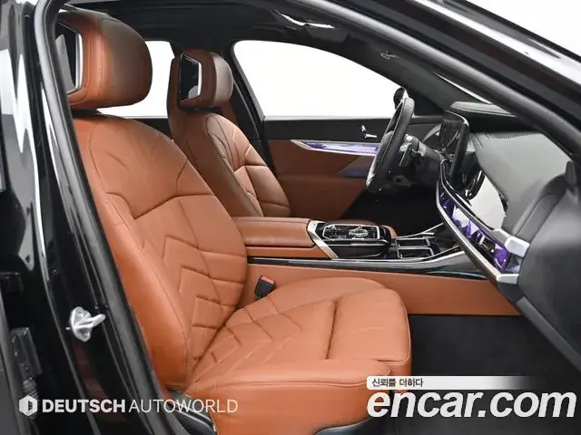 BMW 7 Series 2025 — ფოტო 14/20