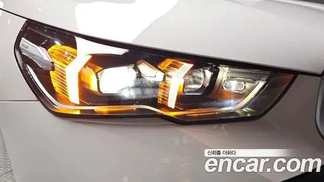 BMW 5 Series 2025 — Photo 12/34