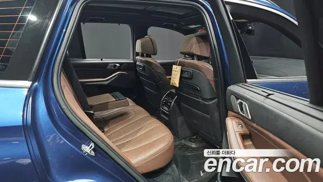BMW X5 2019 — Photo 15/34