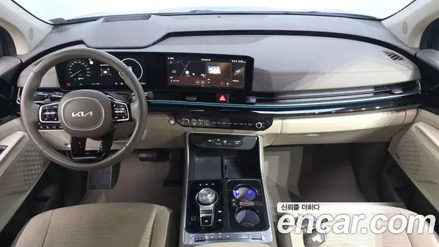 Kia Carnival 2024 — Photo 19/20