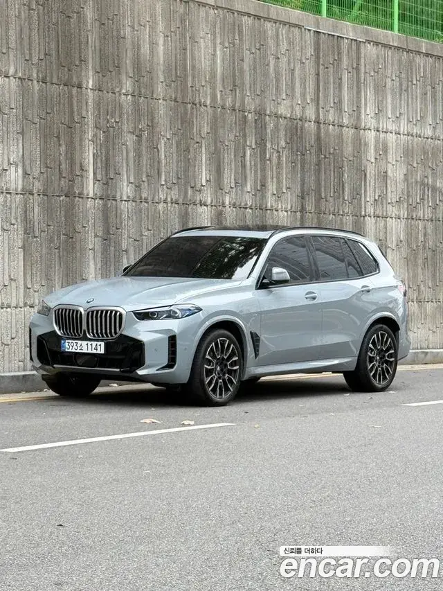 BMW X5 2025 — Photo 3/6