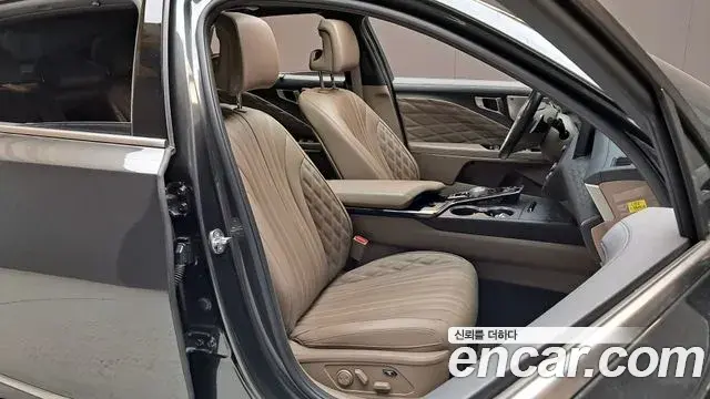 Kia K8 2023 — Photo 4/39