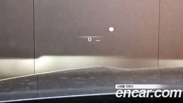 Kia K8 2023 — Photo 9/39