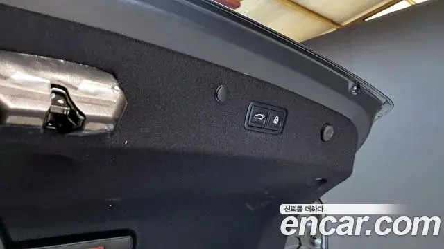 Kia K8 2023 — Photo 1/39