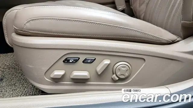 Kia K8 2023 — Photo 17/39