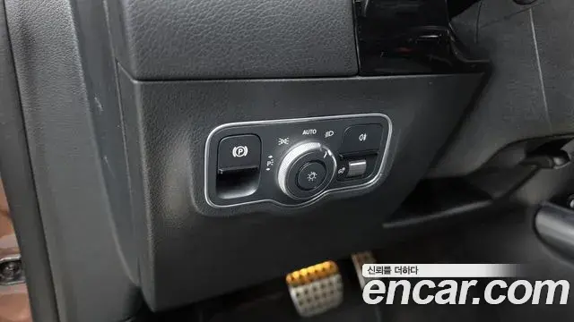 Mercedes-Benz EQA 2022 — Photo 2/33