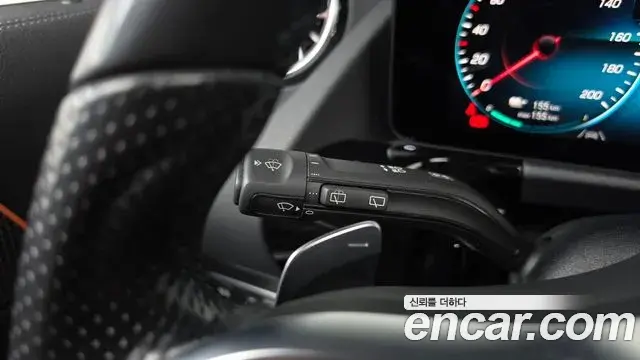 Mercedes-Benz EQA 2022 — Photo 20/33