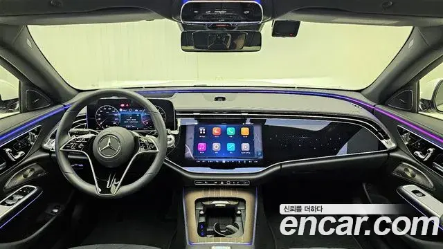 Mercedes-Benz E-Class 2025 — Фото 6/18