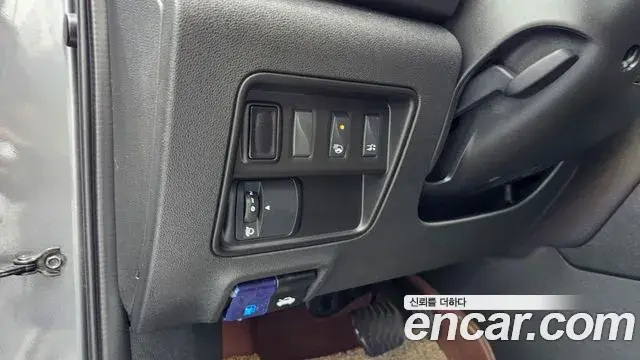 Renault Samsung QM6 2020 — Фото 16/20