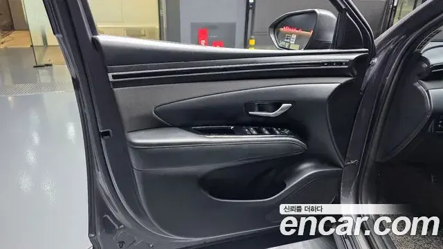 Hyundai Tucson Hybrid 2021 — Photo 13/31