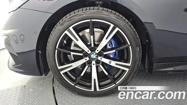 BMW 5 Series 2025 — Şəkil 10/20
