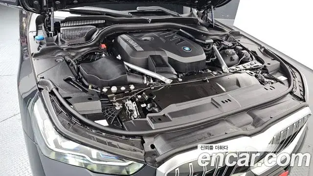 BMW 5 Series 2025 — Şəkil 1/20