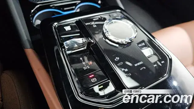 BMW 5 Series 2025 — Şəkil 4/20