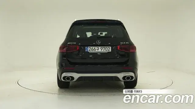 Mercedes-Benz GLB-Class 2025 — Фото 3/17