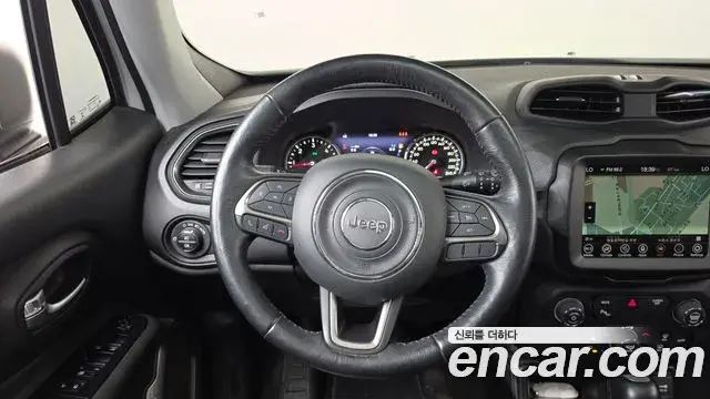 Jeep Renegade 2020 — Şəkil 12/32