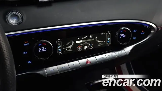 Genesis GV70 2021 — ფოტო 1/34
