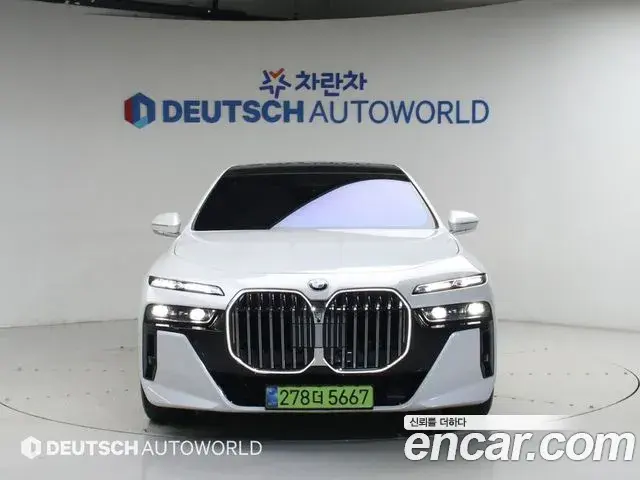BMW 7 Series 2025 — ფოტო 20/20