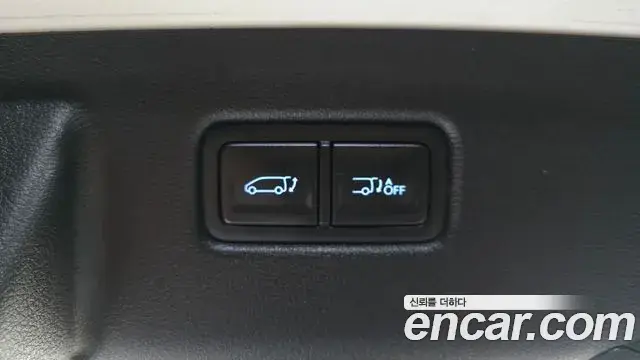 Hyundai Staria 2021 — Photo 15/40