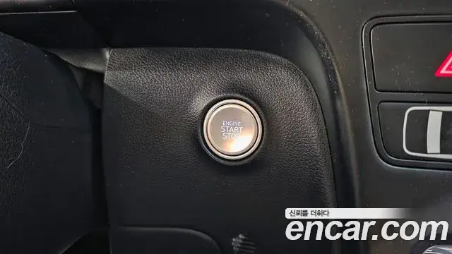 Hyundai Staria 2021 — Photo 39/40