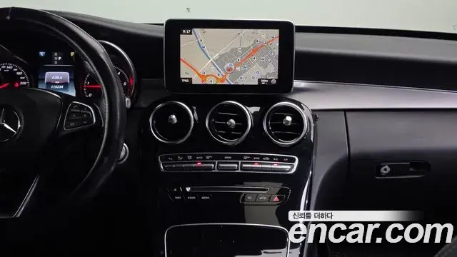 Mercedes-Benz C-Class 2018 — ფოტო 22/30
