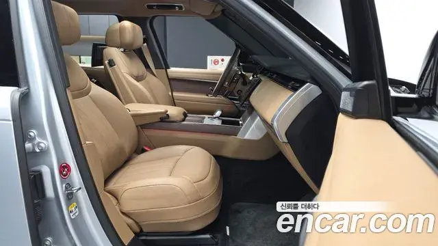 Land Rover Range Rover 2025 — Photo 4/20