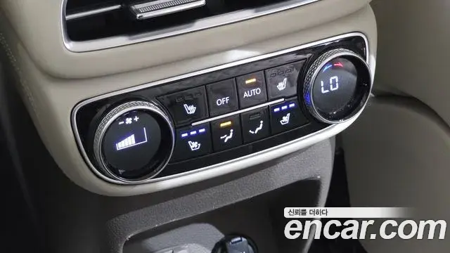 Genesis GV80 2023 — Photo 18/36