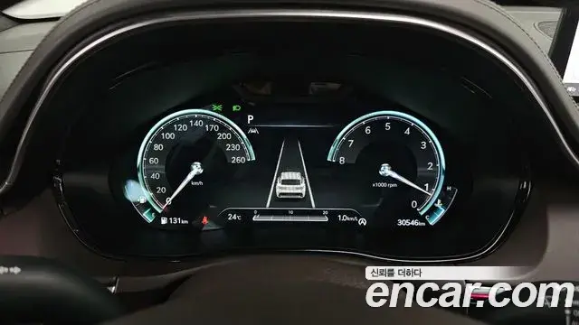 Genesis GV70 2023 — Şəkil 11/30