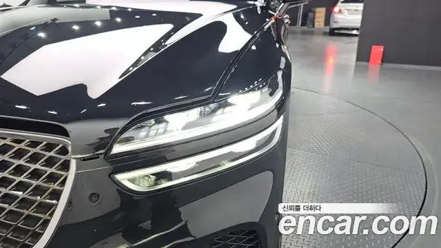 Genesis GV70 2023 — Şəkil 27/30