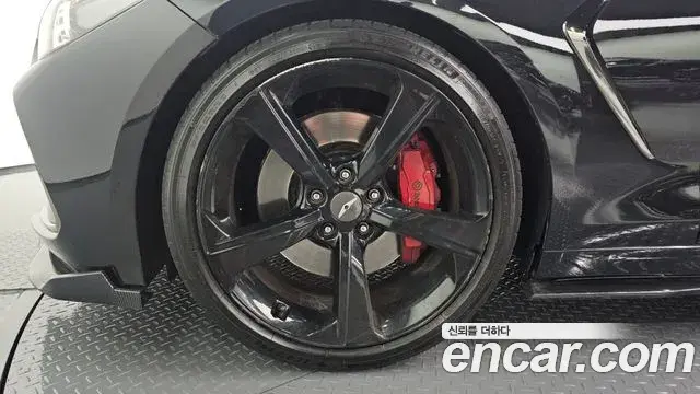 Genesis G70 2018 — ფოტო 10/20