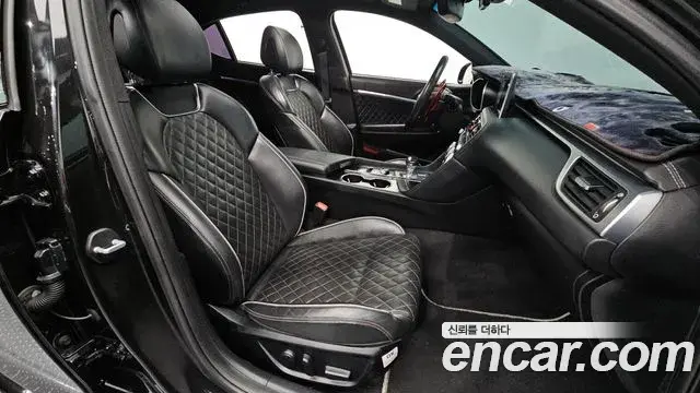 Genesis G70 2018 — ფოტო 20/20