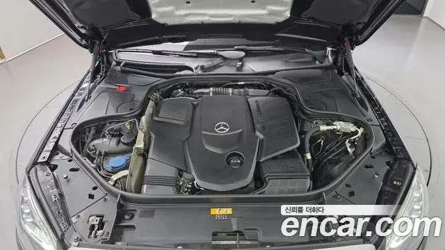 Mercedes-Benz S-Class 2020 — Photo 13/30