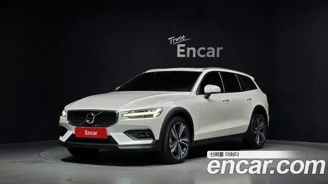 Volvo V60 Cross Country 2019 — ფოტო 20/20