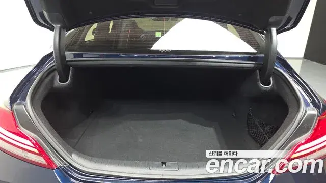 Genesis G70 2019 — Şəkil 29/32