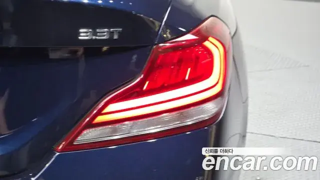 Genesis G70 2019 — Şəkil 23/32