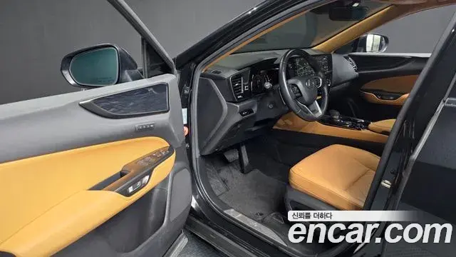 Lexus NX350h 2023 — ფოტო 13/37