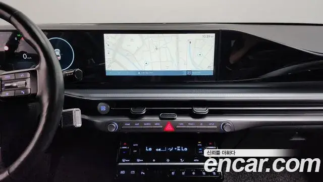 Hyundai Grandeur Hybrid 2023 — ფოტო 17/36