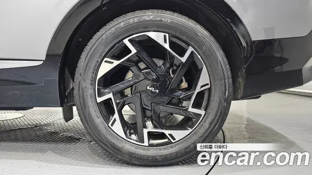 Kia Sportage 2022 — ფოტო 3/30