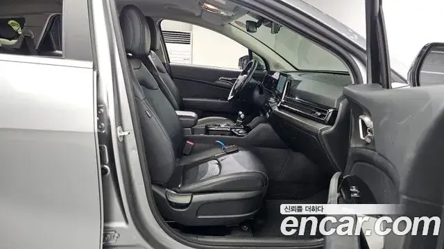 Kia Sportage 2022 — ფოტო 9/30