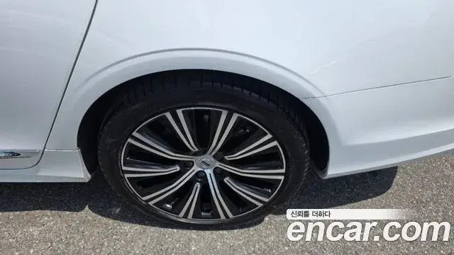 Volvo S90 2023 — Şəkil 13/20