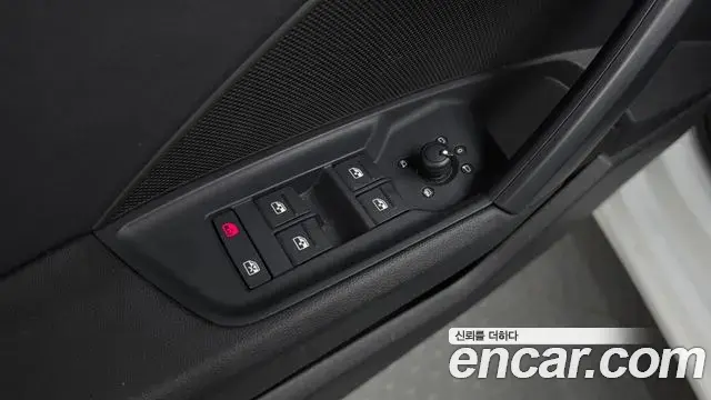 Audi A3 2023 — ფოტო 33/33